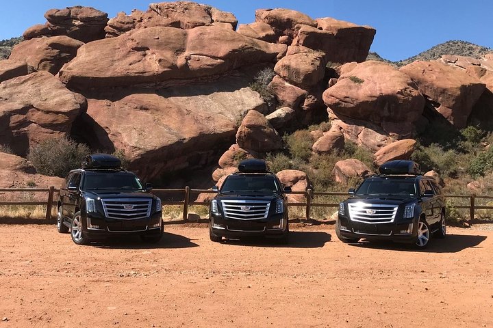 Private Car Service From Aspen Or Snowmass To Denver Int'l Airport (DEN) - thumb 3