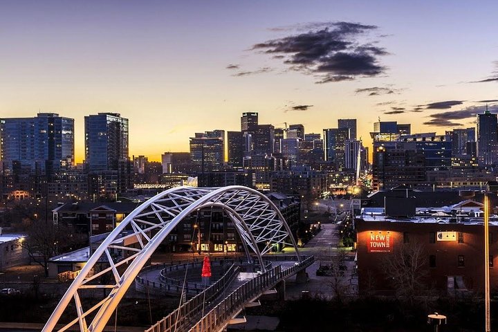 Departure Private Transfer: Denver To Denver Airport DEN In Business Car - thumb 5