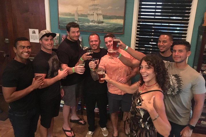 Walking Pub Tour - thumb 1