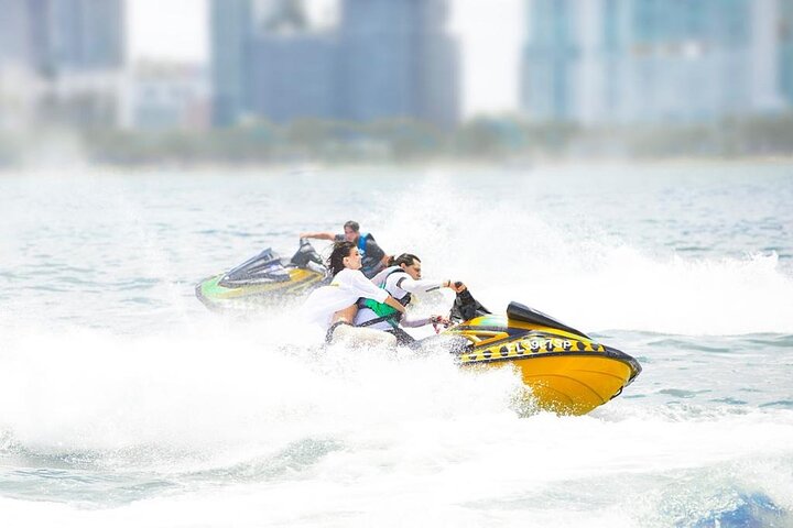 1 Hour Biscayne Jet Ski Rental - thumb 2