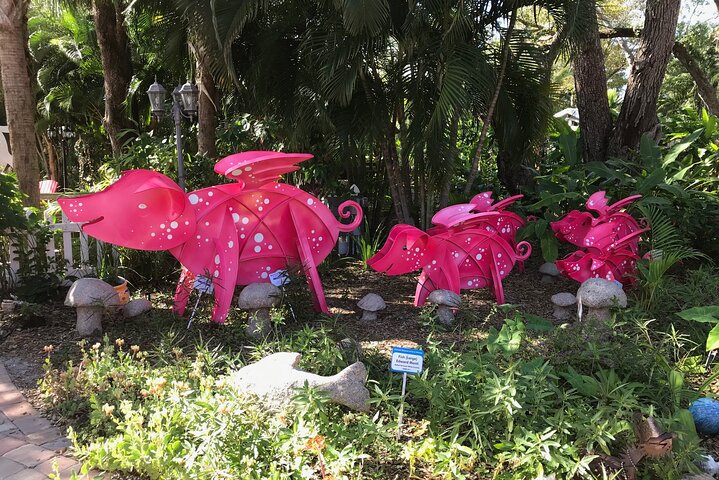 Rainbows & Unicorns Tour With Cookies And Lemonade - thumb 3