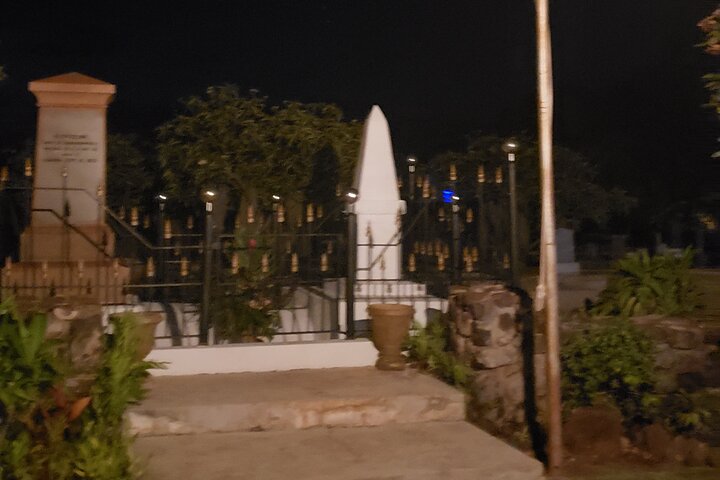 Maui Ghost Walks - Lahaina - thumb 1