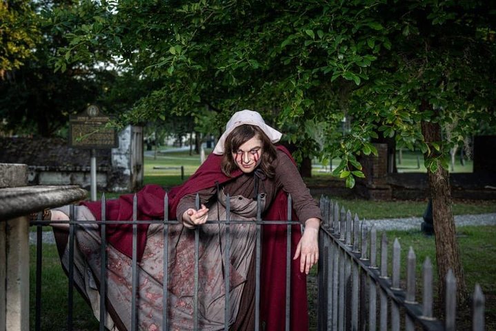 Savannah's Grave Encounters Night-Time Trolley Tour - thumb 4
