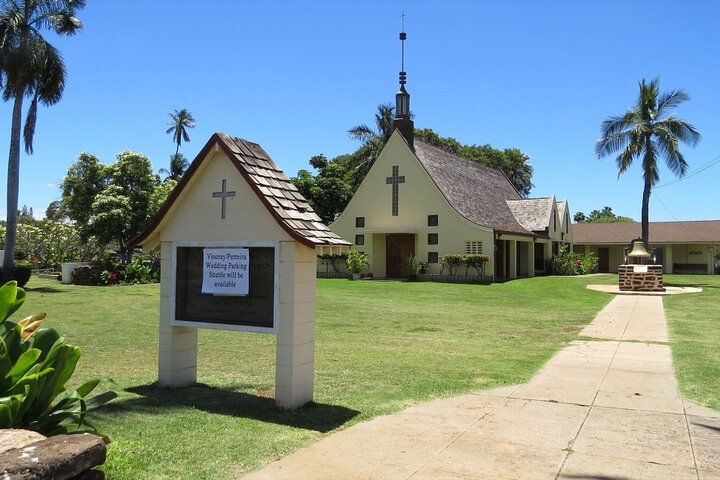 Lahaina Scavenger Hunt: Over The Rainbow - thumb 0
