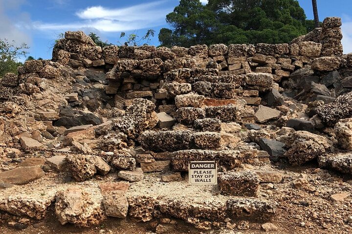 Lahaina Scavenger Hunt: Over The Rainbow - thumb 3