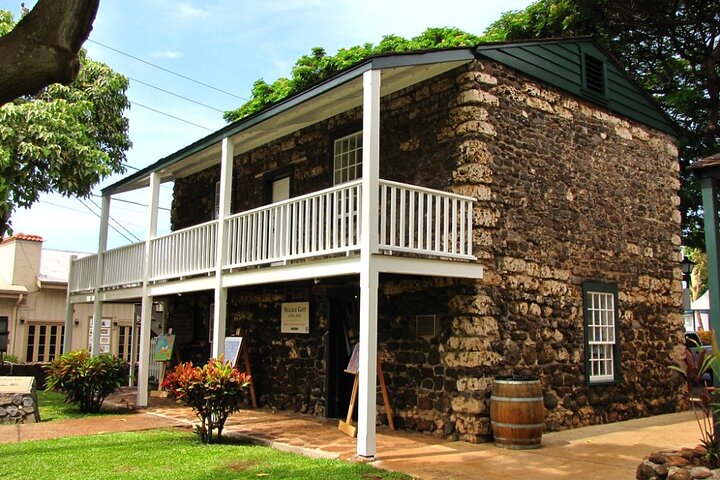 Lahaina Scavenger Hunt: Over The Rainbow - thumb 5