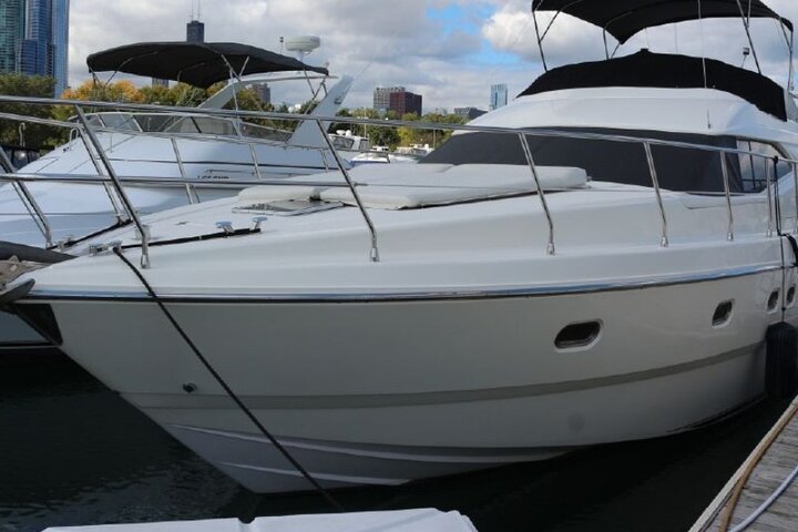 Private Sightseeing Cruise In Chicago - thumb 1