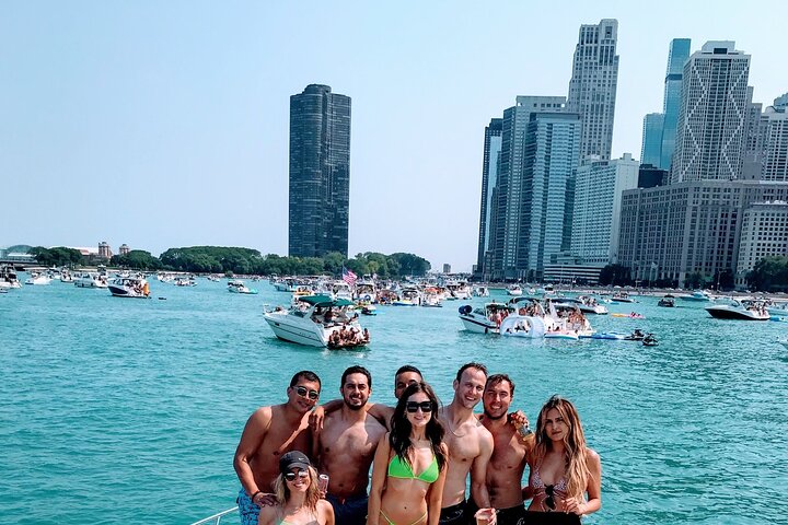 Private Sightseeing Cruise In Chicago - thumb 3