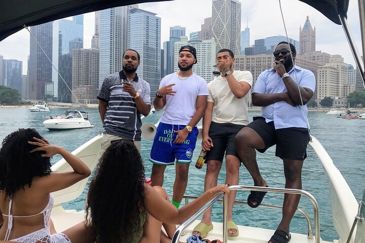 Private Sightseeing Cruise In Chicago - thumb 4