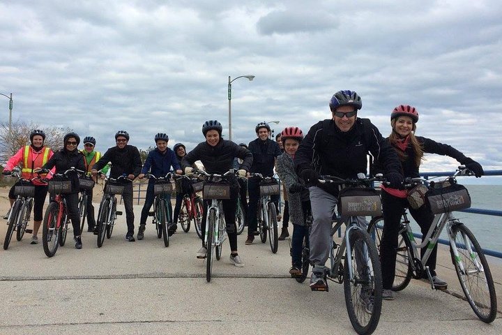 Fright Hike: Chicago Halloween Bike Tour - thumb 5