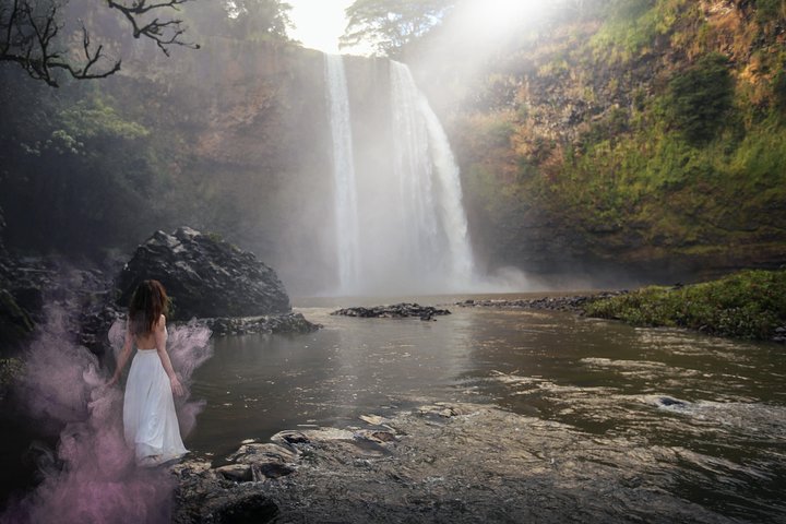 Brand Modeling On Kauai - thumb 4