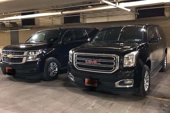 Curbside SUV Transfer From ORD To Downtown Chicago - thumb 2