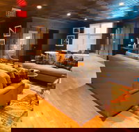 Bourbon Tour Woodford or Four Roses or Wild Turkey or Other - Students Accommodation