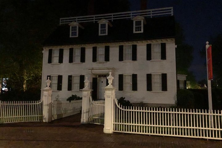 Haunted History Of Salem Guided Walking Tour - thumb 0