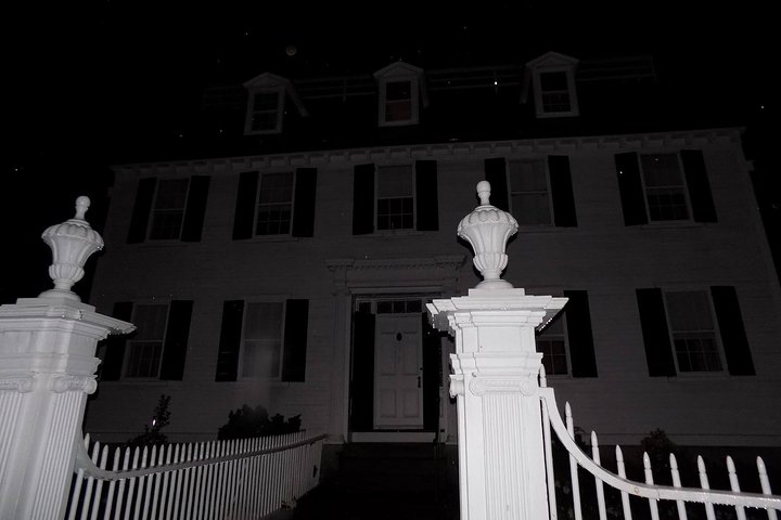 Haunted History Of Salem Guided Walking Tour - thumb 1