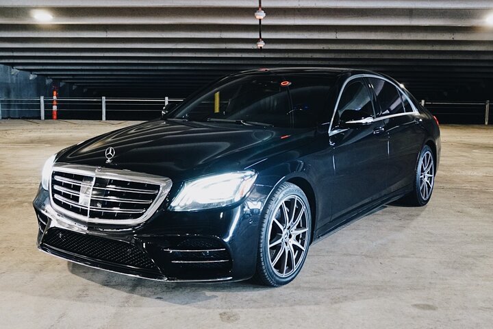 Baton Rouge To New Orleans Chauffeur Driven Transport By Executive Sedan - thumb 2