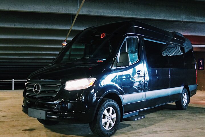 Baton Rouge To New Orleans Chauffeur Driven Transport By Private Van - thumb 3
