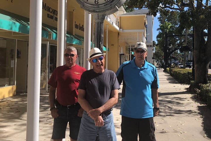 Participate In A Fun Scavenger Hunt In Branson By Crazy Dash - thumb 2