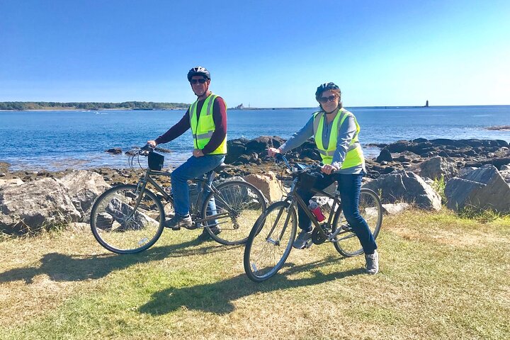 3.5+hrs Coastal Tour Visit The Coastline Tucked Away Seaside Villages â€‹&Mansions - thumb 0