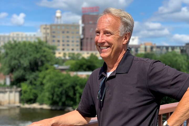 Minneapolis & St. Paul Highlights Private Riding & Walking Tour (3 Hrs) - thumb 0