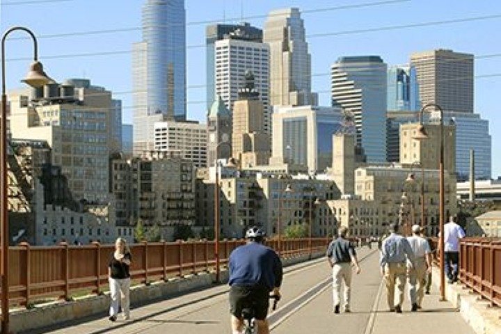 Walking Minneapolis Mississippi River, Falls & Historic Mills Private Tour(2hrs) - thumb 4