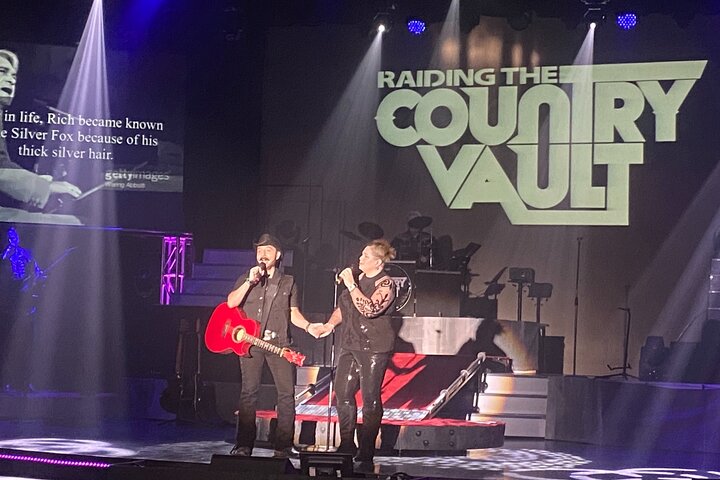 Raiding The Country Vault - thumb 3