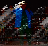 Mickey Gilley and Johnny Lee: URBAN COWBOYS RIDE AGAIN! - USA Accommodation