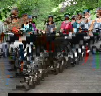 Kansas City Segway Tour Country Club Plaza Area - Students Accommodation