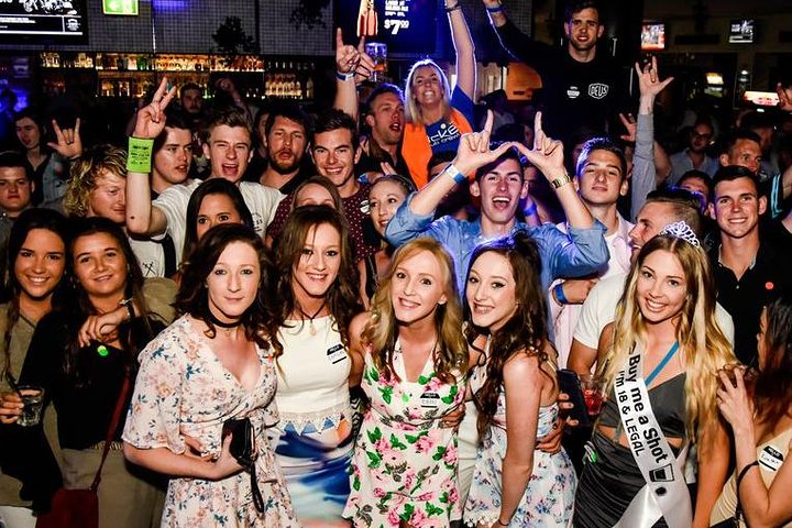 Las Vegas Nightclub Crawl By Party Bus With Fast Pass Entry - thumb 2