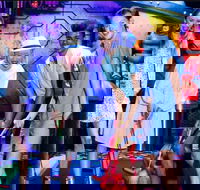 American Dream Black Light Indoor Mini Golf Ticket - Students Accommodation