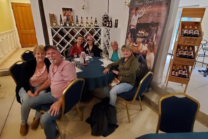 Niagara All American Wine Tour (11 People Max) - thumb 4