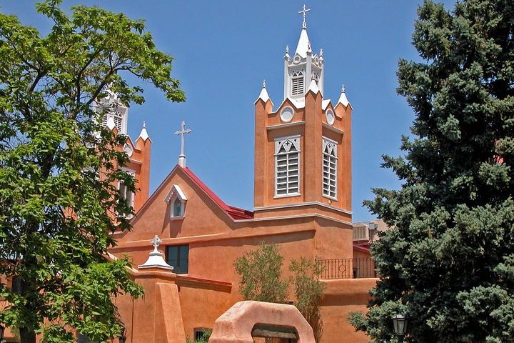 PRIVATE History, Legends And Lore Guided Old Town Stroll - 10am Or 2pm - thumb 1