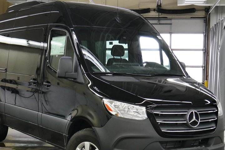 Luxury Sprinter Van EWR Airport Transfer - thumb 3