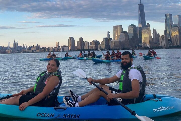 NYC 1-Hour Skyline & Sunset Kayaking Adventure - thumb 1