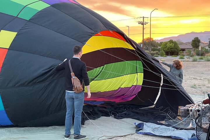 Exclusive Sunrise Hot Air Balloon Ride In Albuquerque - thumb 0