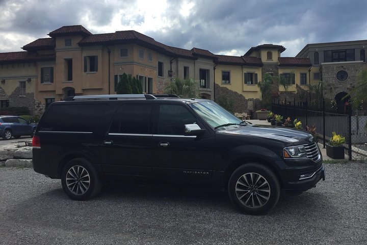 Niagara Buffalo Airport Departure: Private Transfer To Buffalo Niagara Airport - thumb 2