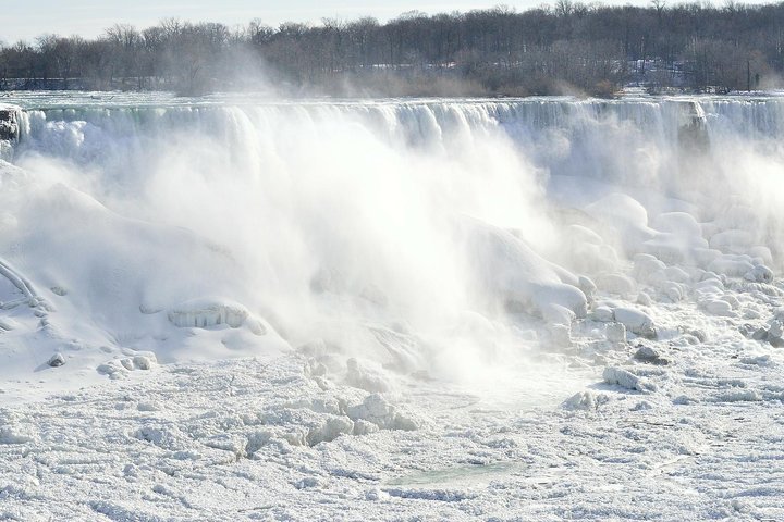 All Inclusive Niagara Falls American Tour (in April) - thumb 3