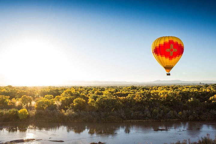 Albuquerque Hot Air Balloon Ride At Sunrise - thumb 4