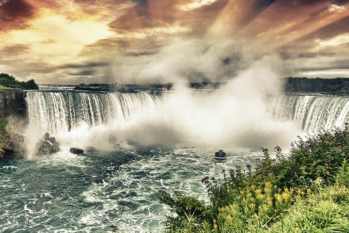 Maid Of The Mist Adventure Tour & Cave Of The Winds Express-Pass Combo - thumb 0