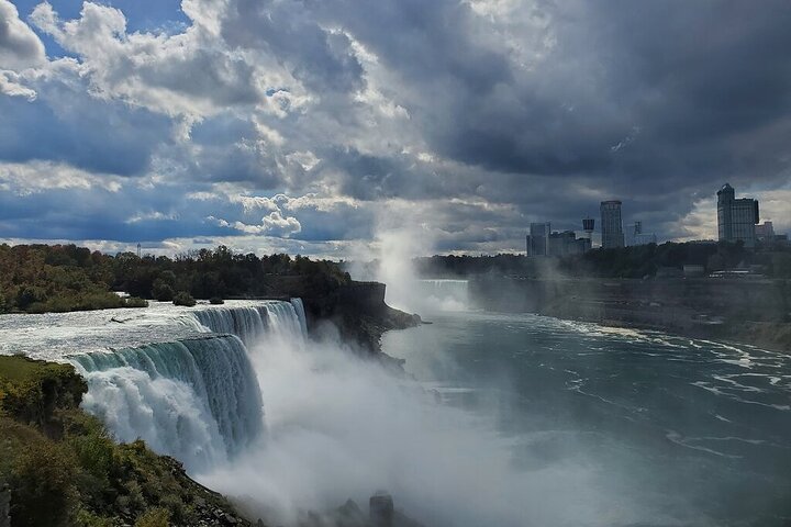 Maid Of The Mist Adventure Tour & Cave Of The Winds Express-Pass Combo - thumb 1