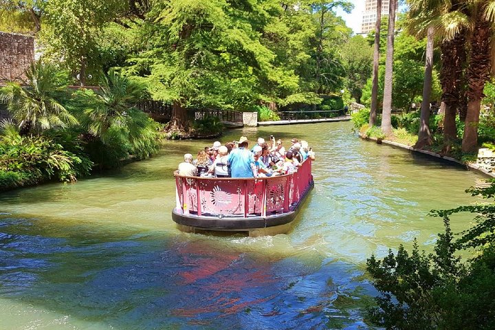 Texas Ranger Museum Combo, Including Boat Cruise & Hop-On Hop-Off Tour - thumb 4