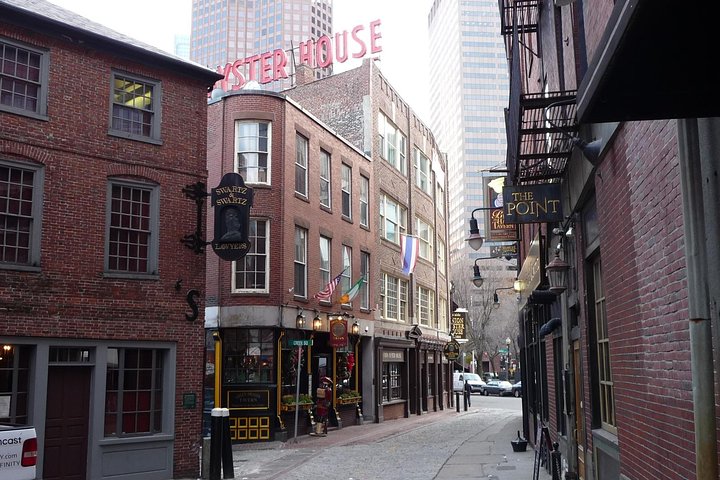 Boston Sightseeing Tour - A Fully-narrated Driving Tour - thumb 3