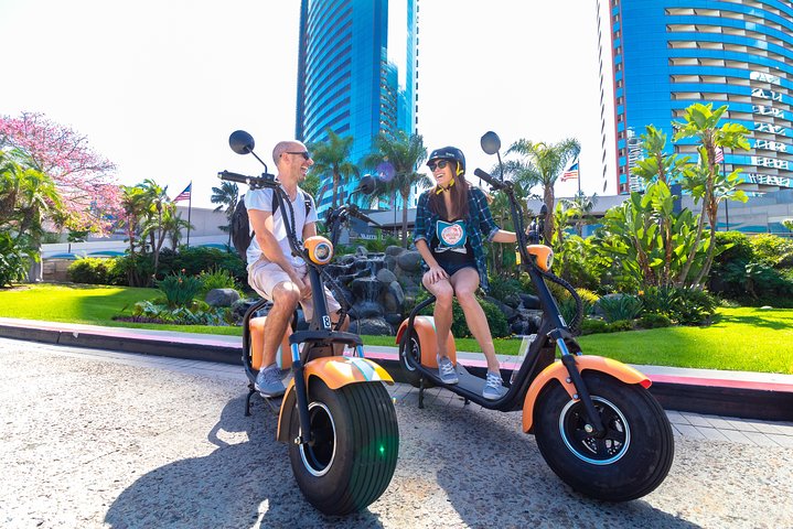 1Hr GPS Self Guided Scooter Tour: Harbor/Gaslamp Quarter - thumb 1