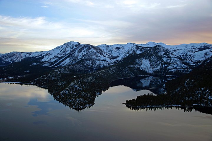 Emerald Bay Helicopter Tour Of Lake Tahoe - thumb 1