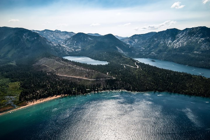 Emerald Bay Helicopter Tour Of Lake Tahoe - thumb 4