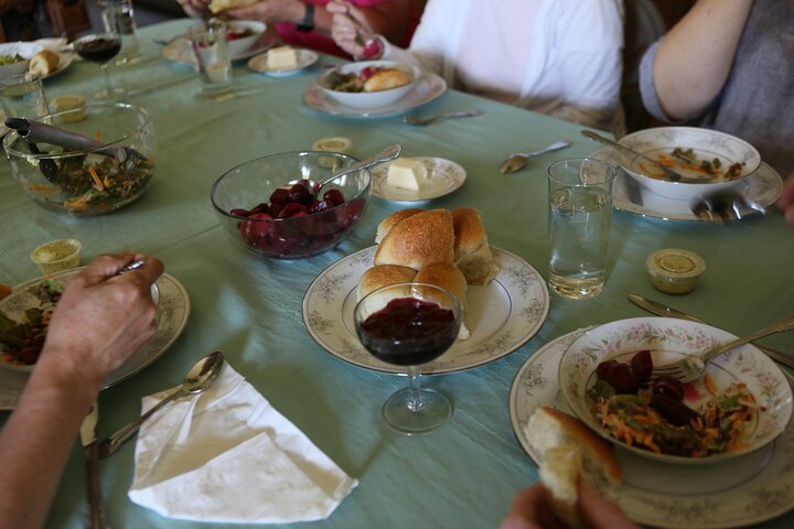 Authentic Tour & Meal With An Amish Family! - thumb 3