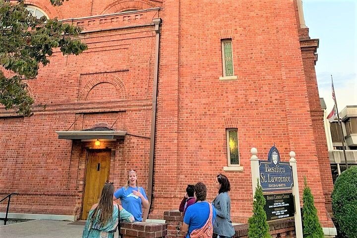 Downtown Asheville Tip-Based Sightseeing Walking Tour - thumb 5