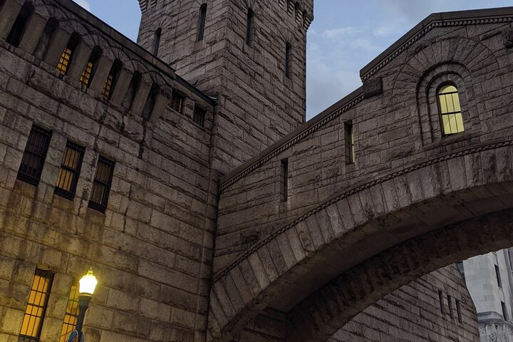 Black & Ghost Tour - thumb 4