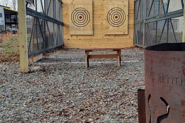 Axe Throwing Training - thumb 5