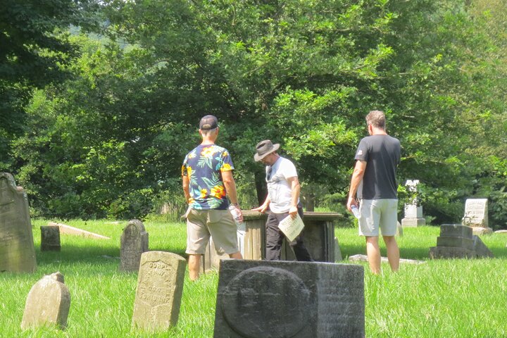 Tour Of Historic Wesleyan Cemetery - thumb 3